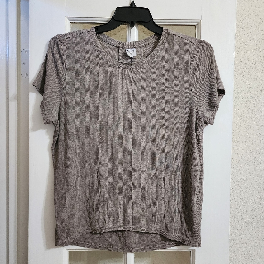 Athleta With Ease Rib Tee Small Taupe Brown Short Sleeve Back Pleat Athleisure
